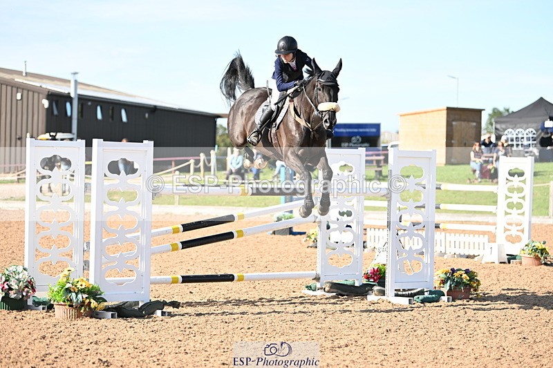 240913A-162100-05220 - Cls 18 National 1.40m Open