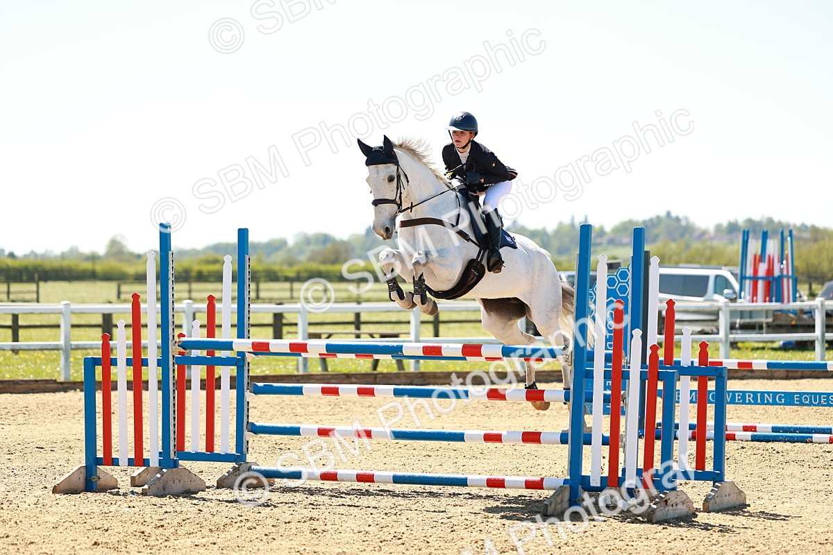 SBM_001319 - Class 4 - Senior Newcomers 1.10m