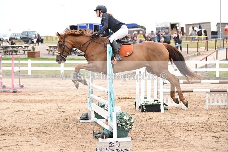 250727-095019-08926 - Cls 31 British Novice and 90cm