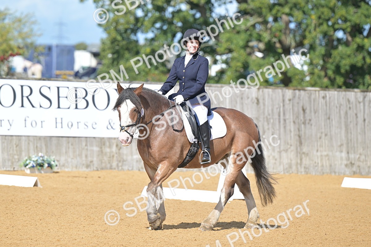 SBM_03912 - D2 - Small Tour Championship Intro 2