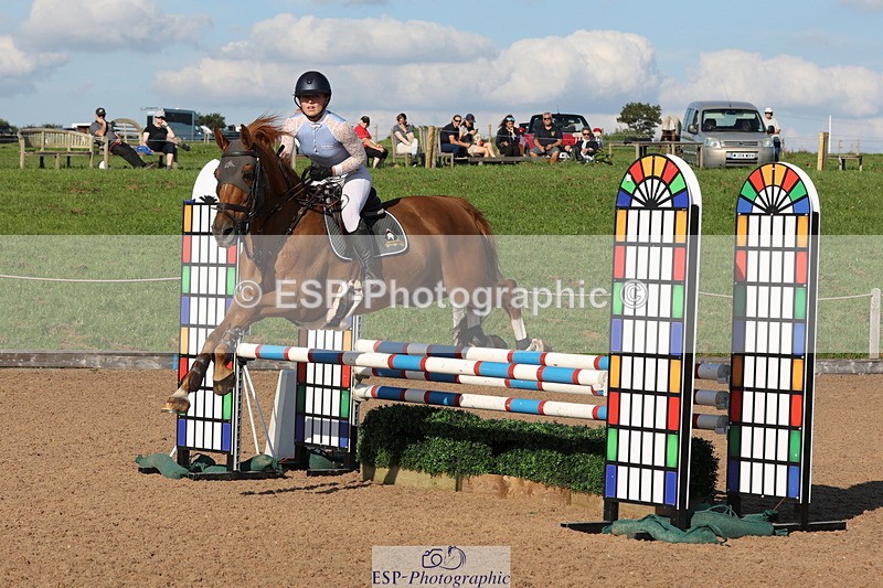 230915A-162830-03188 - Cls 6 Snr 1.05m Derby