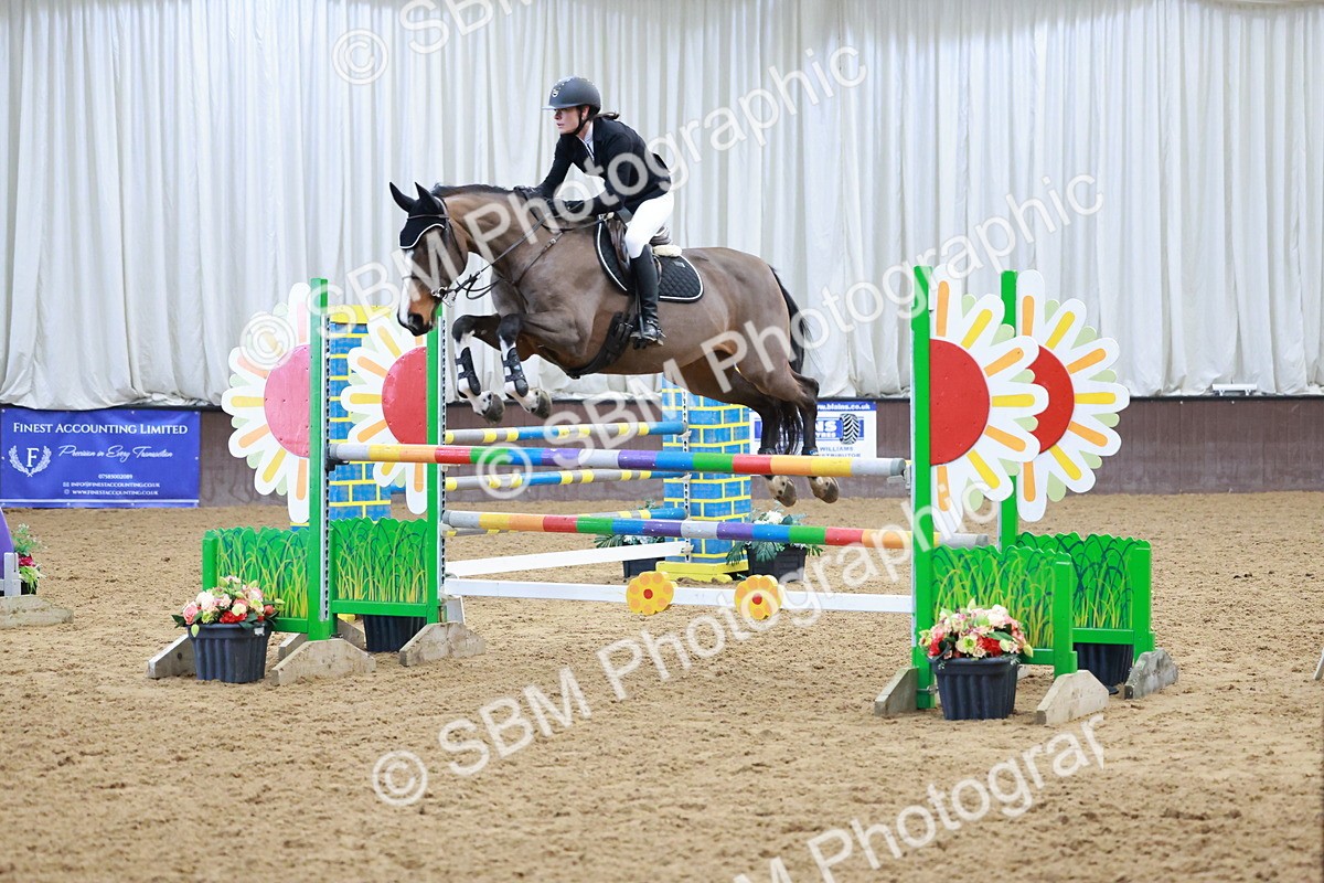 SBM_003639 - Class 11 - Senior Newcomers/ 1.10m Open