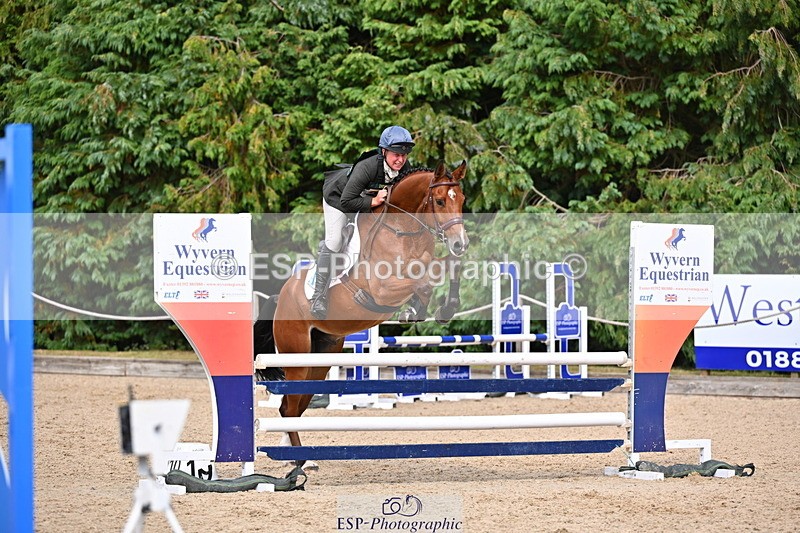 250802A-160916-06610 - F-264-Amy.Harris-OBOY