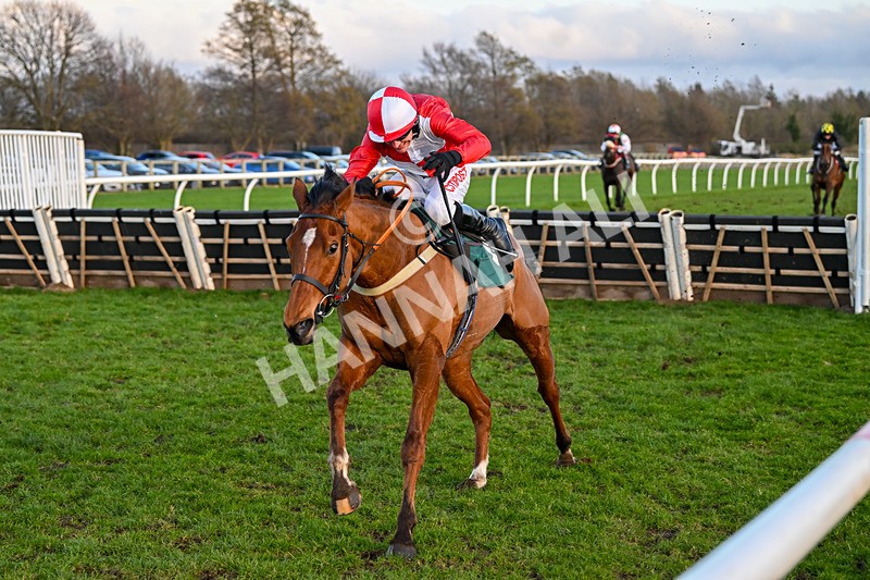 270224-Race 6-Burrows Hall-3931 - Race 6