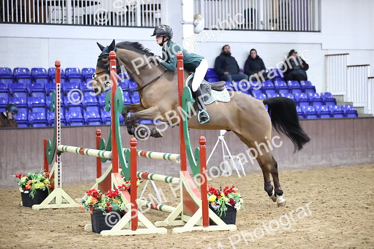 SBM_2298_Class 8 - Senior Discovery - - 100m - Cart - Chloe