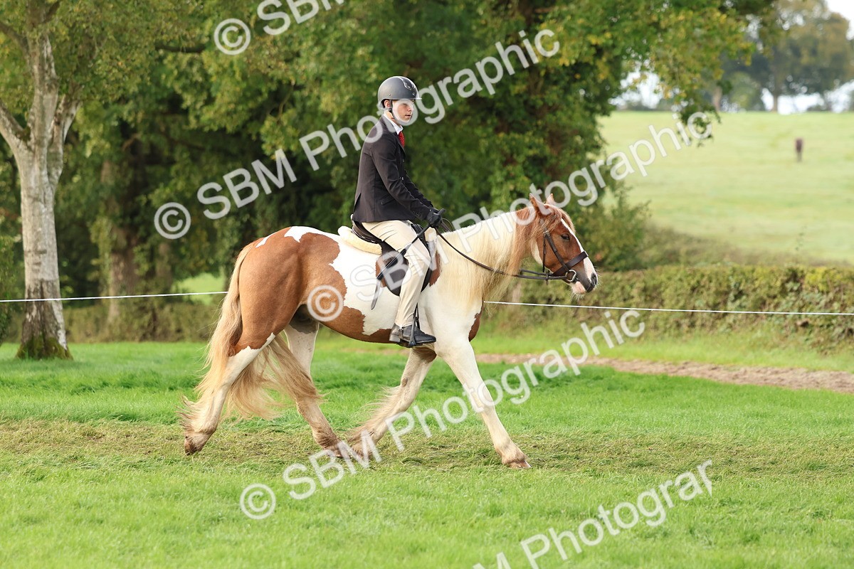 SBM_56568 - S40 - Starters Ridden Showing