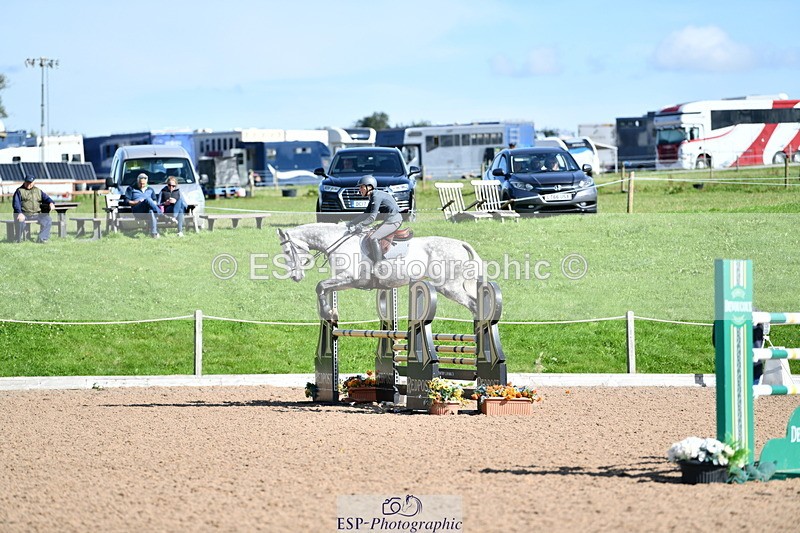 240914A-110903-06834 - Cls 14-S Snr Newcomers