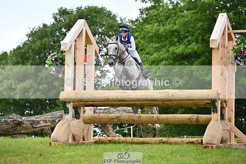 250524A-155017-14426 - C-253-Kirsty.Chabert-GLOBAL.EMPRESS