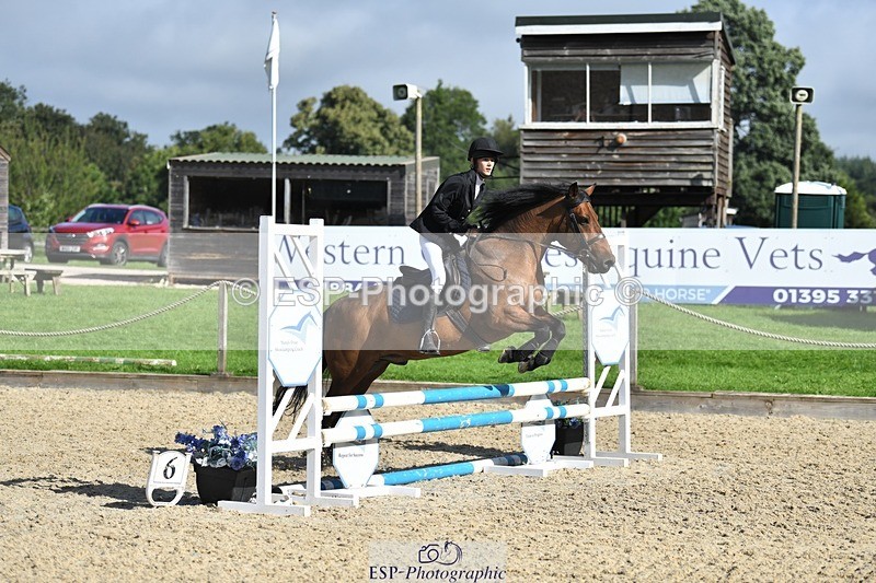 230820-095928-00109 - 70cm - Round 1