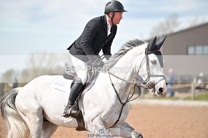 240418A-144534-04522 - Cls 9, 2 Star Big Tour 1.40m