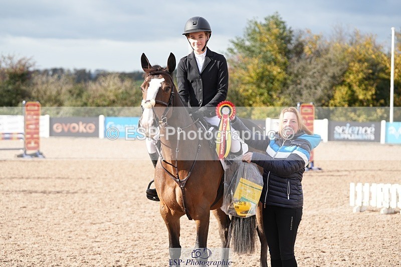 251026-122939-02383 - Cls 4 Pony Winter Novice + 80cm Open