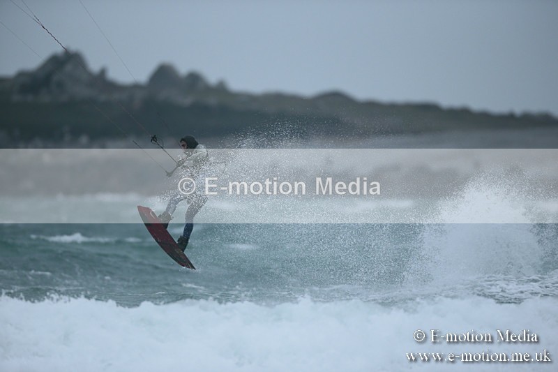 KS 030413-70 - Kite Surfing
