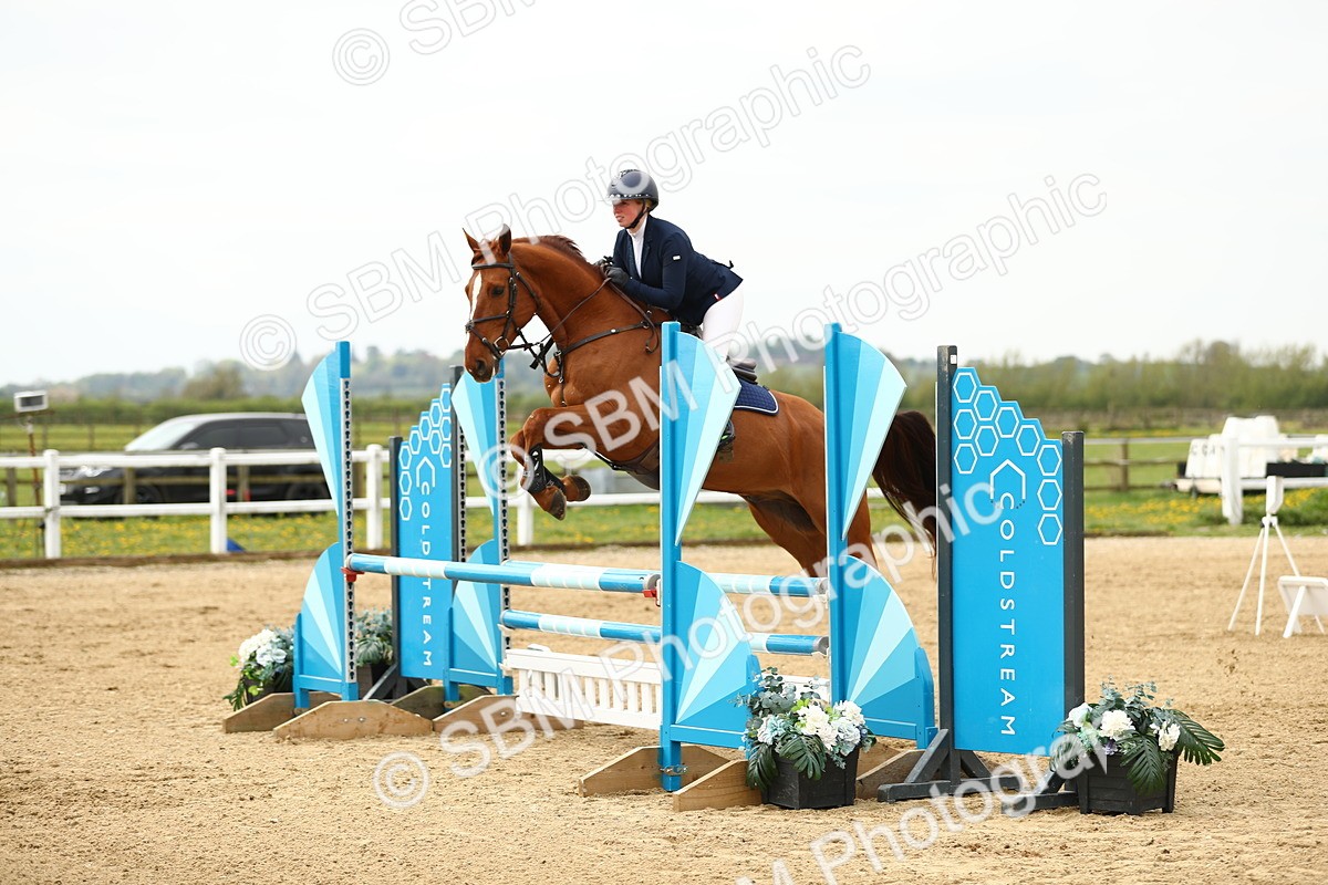 SBM_001024 - Class 3 - Senior Discovery 1m