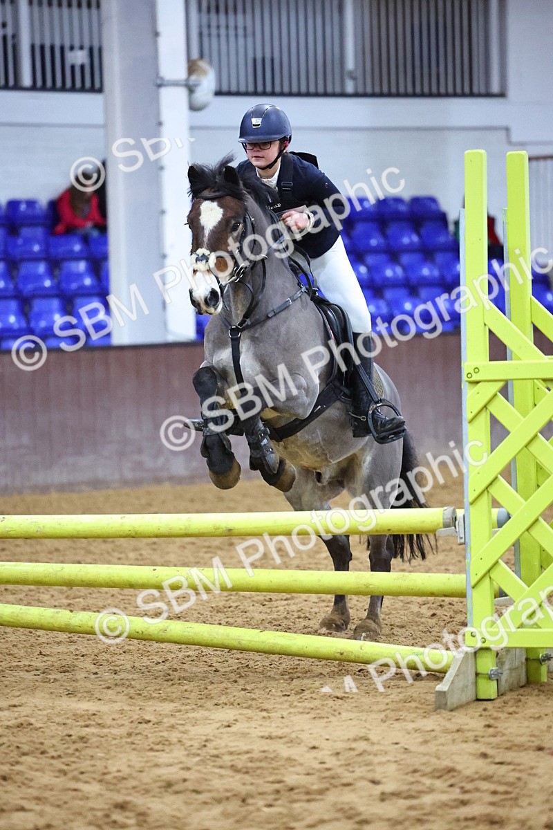 SBM_001861 - Class 4 - Festive Fences - 70cm