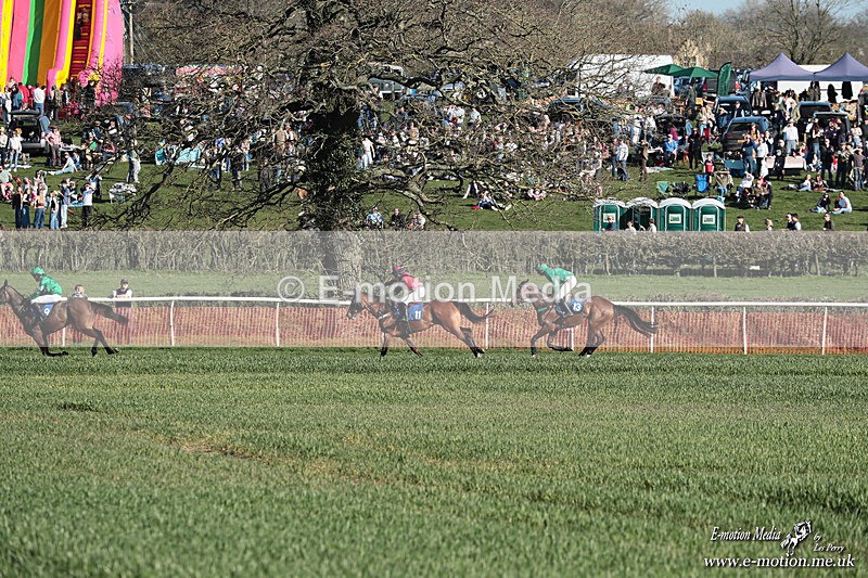 PtP 210326 821 - VWH Cirencester Races 21/03/26