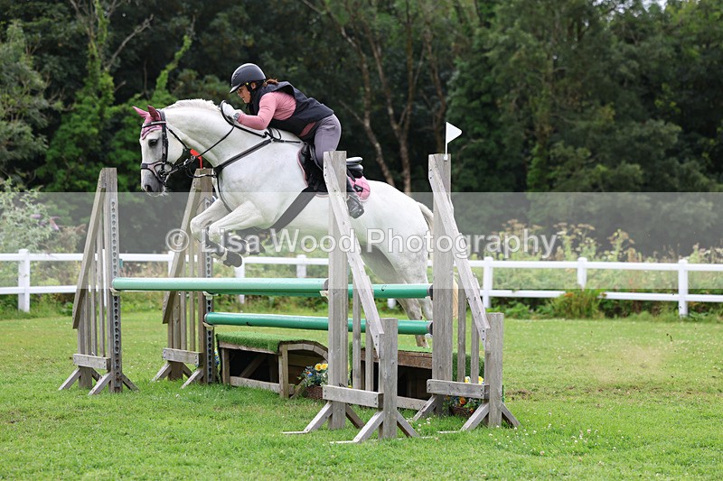 3E7A2842 - Class 8: 1m open