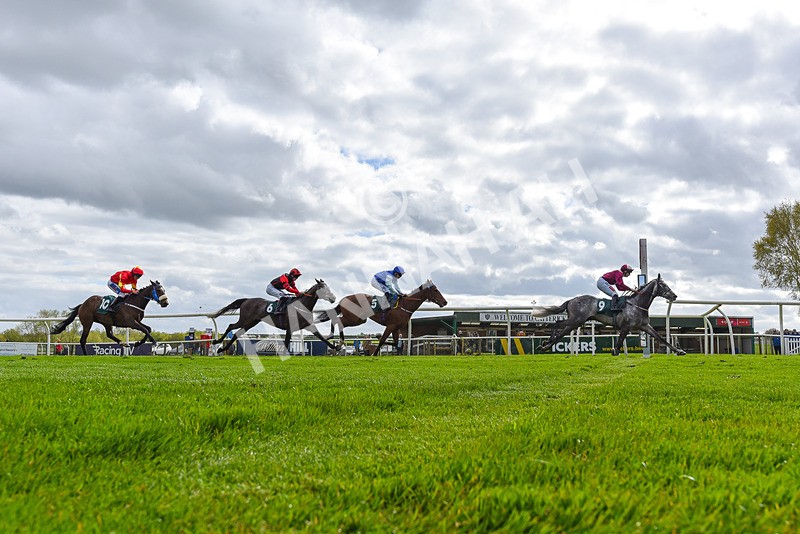 240424-Race 4-Corsican Caper-3581 - Race 4