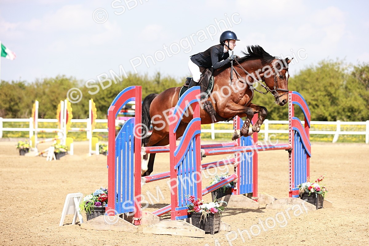  - Class 23 - Senior 1.05m