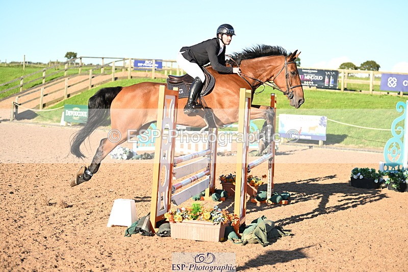 240912A-174157-02580 - Cls 7 Snr 90cm Open Speed Derby