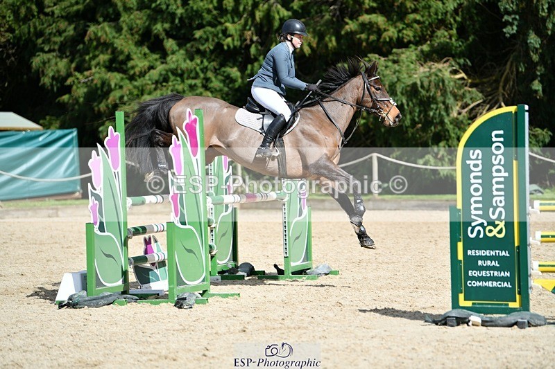 240324-130652-02781 - Cls 9 Snr 1.05m Open