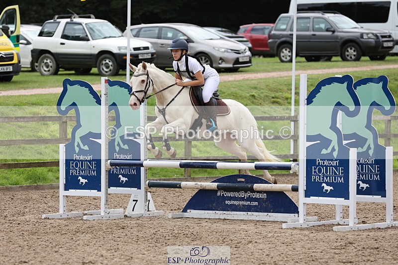 240804-150444-16264 - 614-Jessica_Lee-TULLY_FLOWER