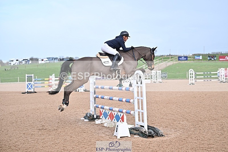 260211-131102-00502 - Cls 5 Foxhunter and 1.20m