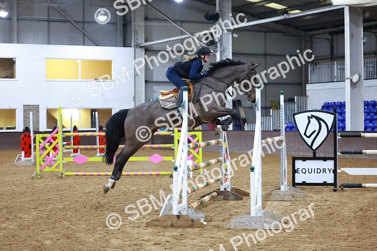 SBM_002347 - Class 5 - Senior Foxhunter 1.20m