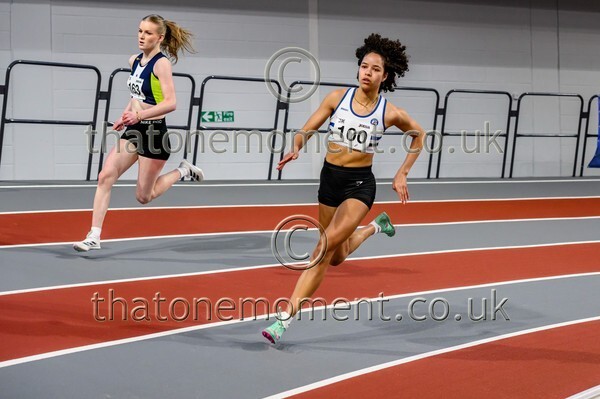 SeniorInd25-919539 - Track Female Set Two