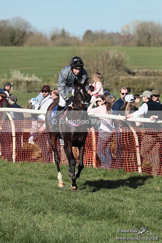 PtP 210326 842 - VWH Cirencester Races 21/03/26