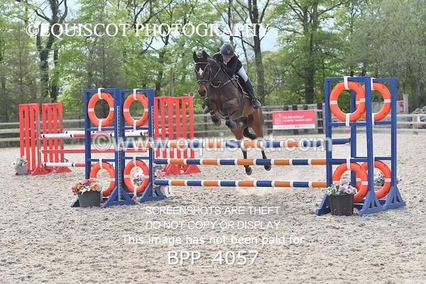 BPP_4057 - CLASS 9 - FRI - Senior Newcomers/ 1.10m Open