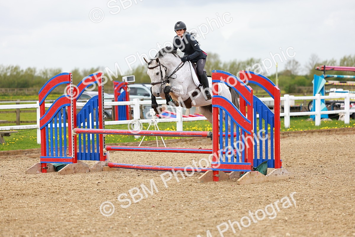 SBM_001980 - class 8 - Senior British Novice - 90cm