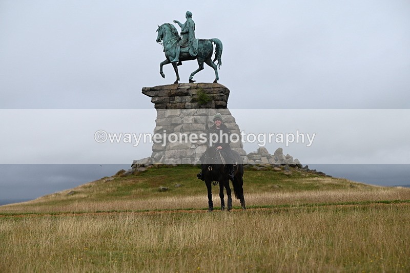 DSC_2681 - Time at Statue 12:34 to 12:56