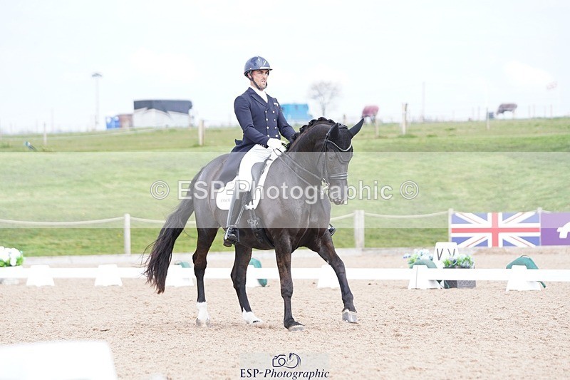 250403-140932-02859 - 022-Jezz.Palmer-Romanno.Weltino