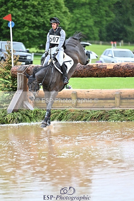 240526-143539-24094 - 507-DASSETT_ROCK_STAR-Tom_D_Crisp