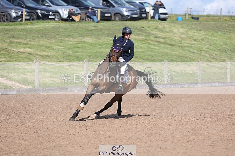 240419A-162618-09369 - Cls 10, 2 Star Big Tour 145cm  15.45 to 16.35 break