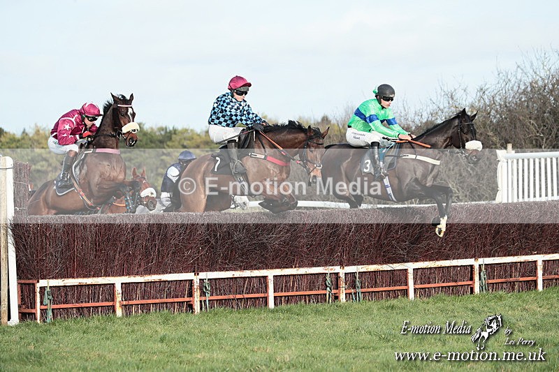 PtP 141225  1578 - New Forest Hounds PtP Larkhill 14/12/25