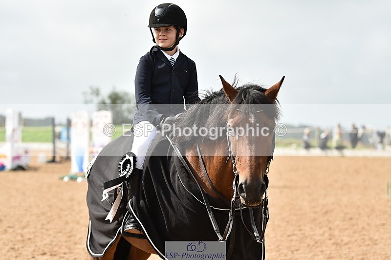 230902A-120326-00908 - Cls 2B Pony Small 80cm