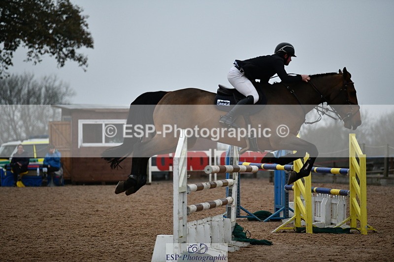 241102A-153945-06251 - SAT Cls 12 1.15m Members Cup