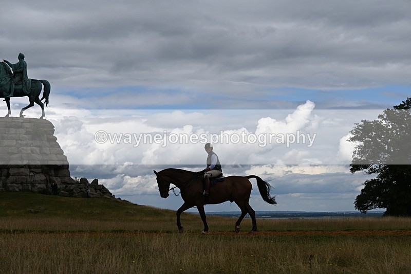 DSC_9390 - Time at Statue 14:33 to 15:10