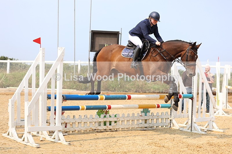 3E7A1642 - Class 4: Senior British Novice/90cm open