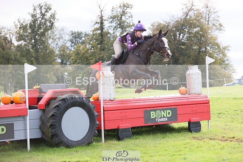 231021-132652-17139 - 427-COMBE.BREEZE-Gemma.Wells-SC+XC