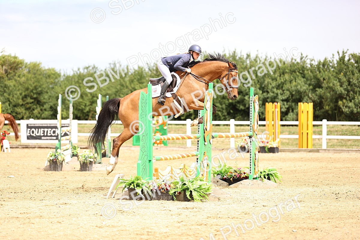 SBM_003365 - Class 21 - Senior Newcomers - 1.10m
