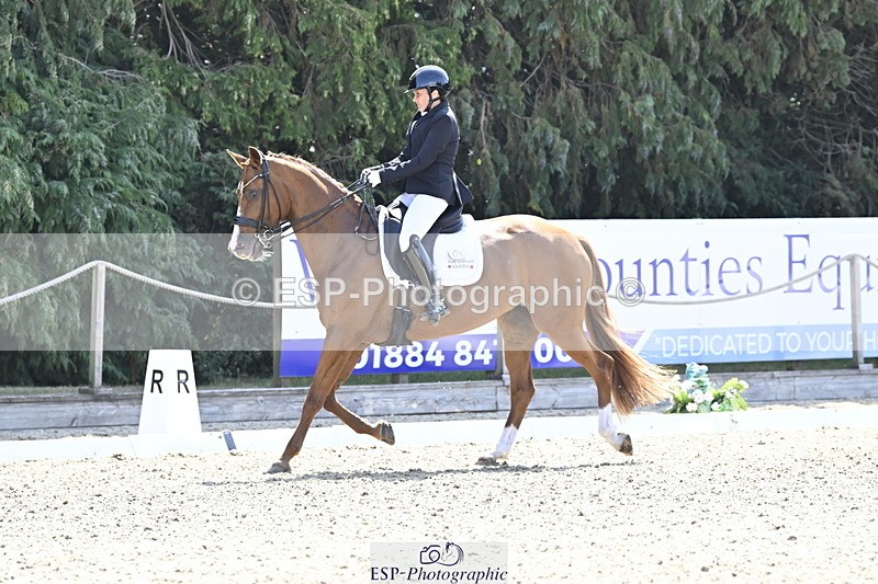 250810A-114824-05529 - 113-Stacey.EscrigJOIE.DE.VIVRE.III