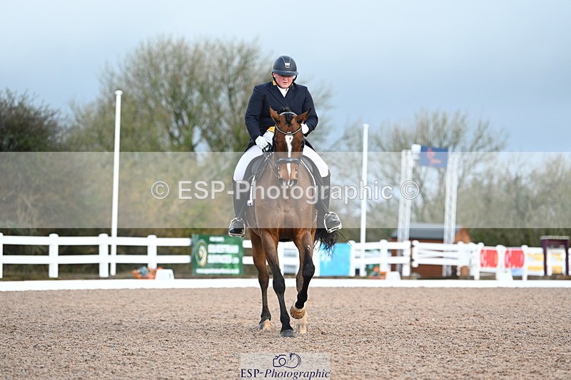 240218A-094150-05205 - 201-Emily.farleigh-Wake.up