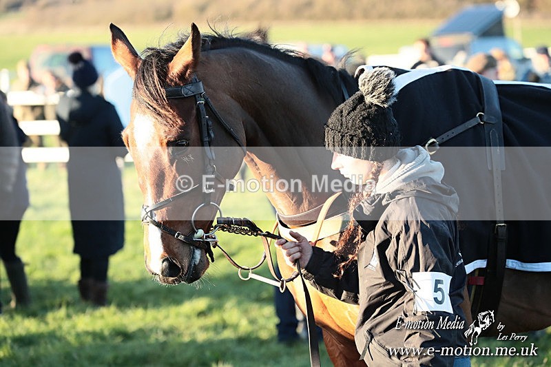 PtP 301125  0853 - Hursley Hambledon Point-to-Point Larkhill Racecourse 30/12/2025