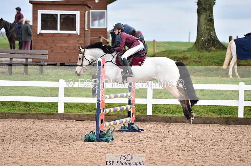 231203A-112758-00883 - Cls 4 Newcomers & 1m Open