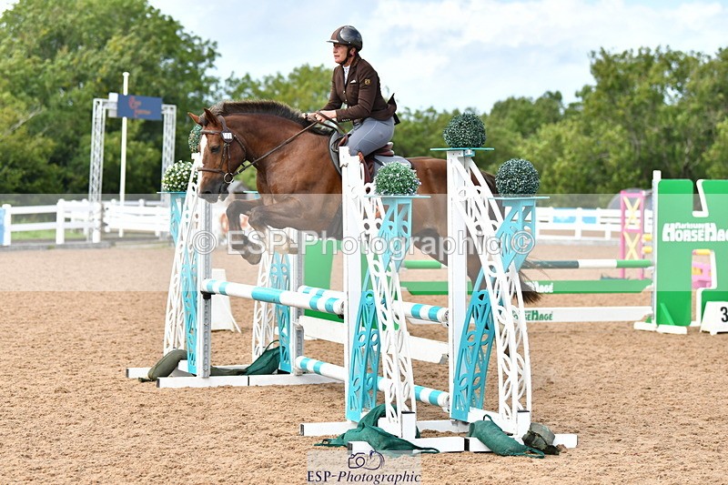 230819A-145103-00879 - Cls 31 85cm Amateur Qualifier