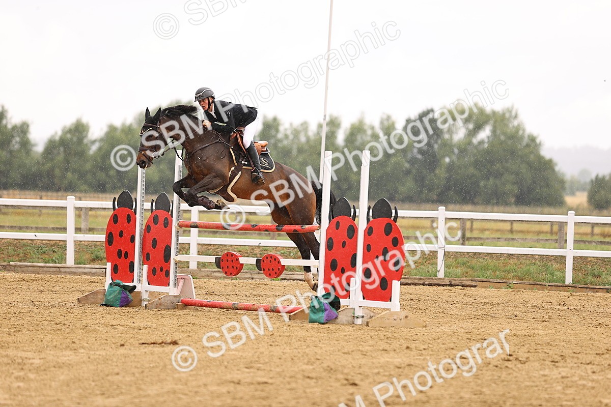 SBM_026545 - Class 12 - Amateur Championship Qualifier 1.05m