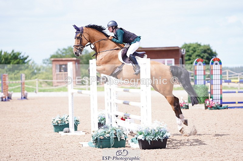 240802A-112802-03813 - Cls 16 Snr 1.20m Open