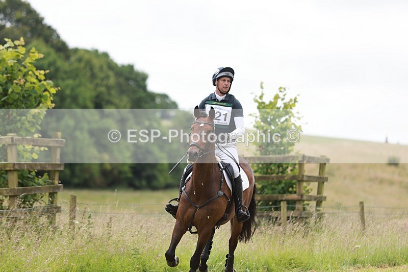 240630X-115550-5968 - 321-Gubby_Leech-ACTIVE_VOGUE